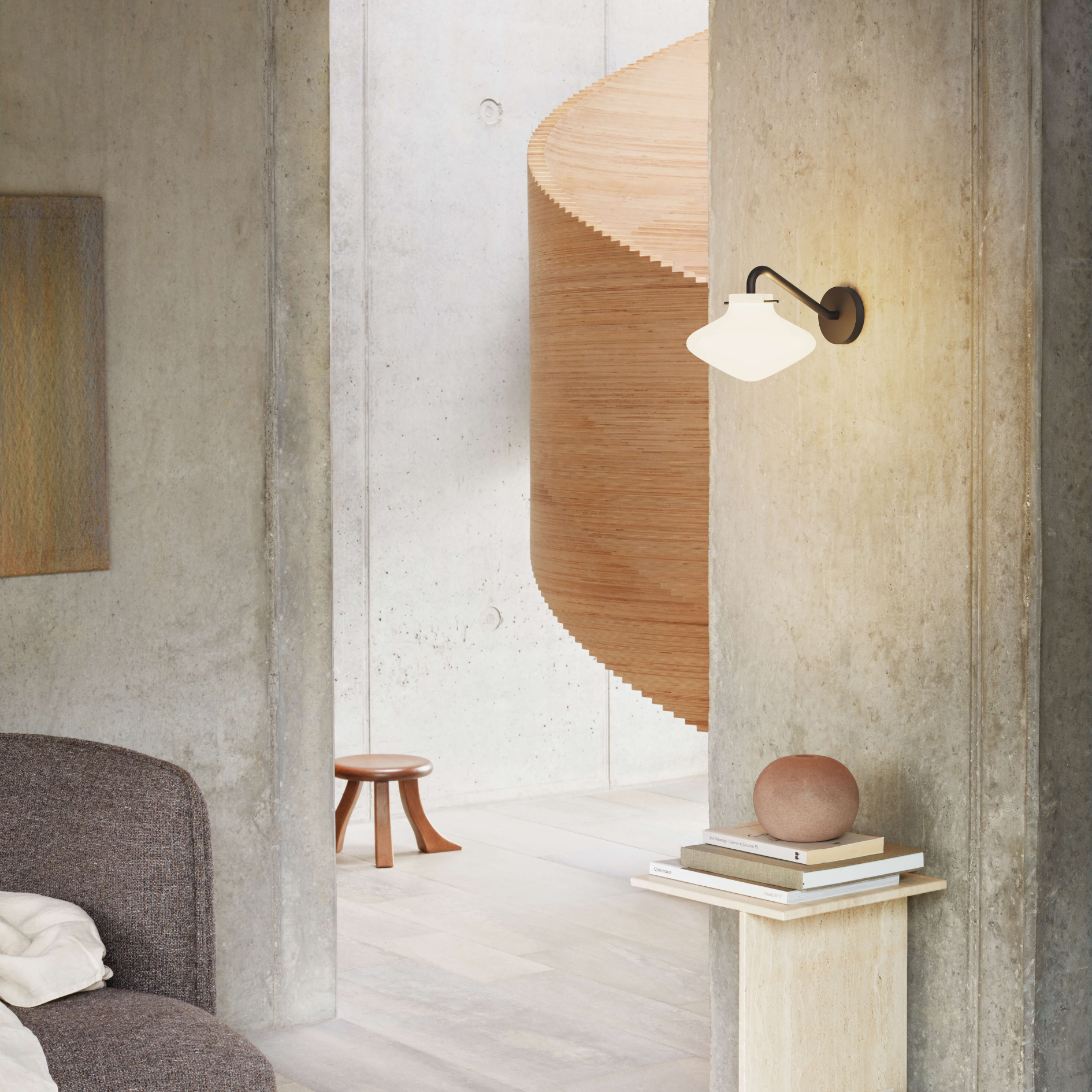 Repose Wall